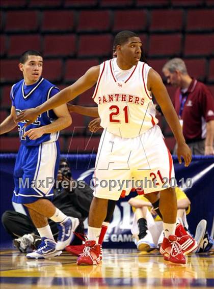 Thumbnail 1 in St. Mary's vs. Price (CIF State D4 Final) photogallery.