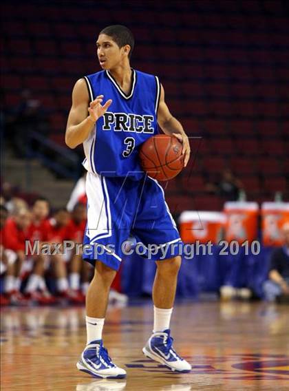 Thumbnail 2 in St. Mary's vs. Price (CIF State D4 Final) photogallery.