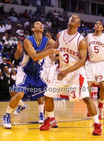 Thumbnail 2 in St. Mary's vs. Price (CIF State D4 Final) photogallery.