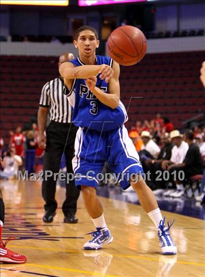 Thumbnail 3 in St. Mary's vs. Price (CIF State D4 Final) photogallery.