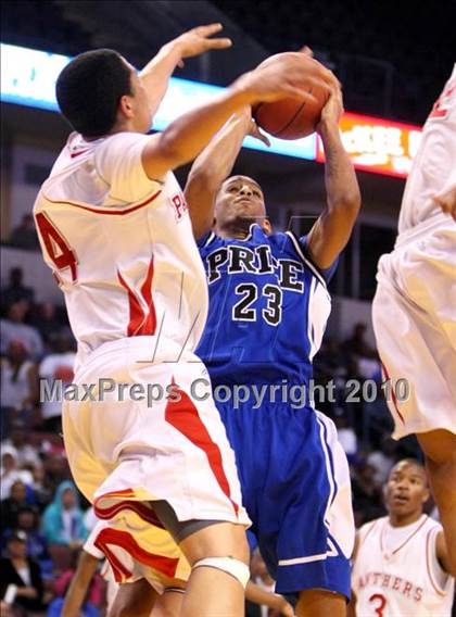 Thumbnail 3 in St. Mary's vs. Price (CIF State D4 Final) photogallery.