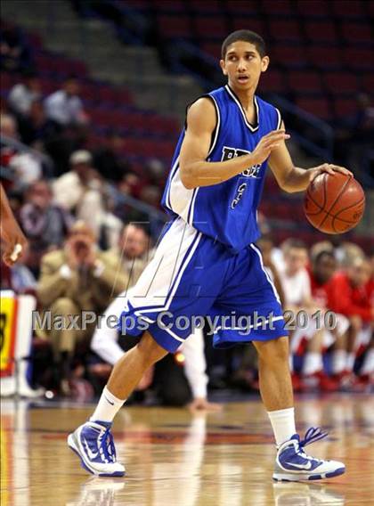 Thumbnail 1 in St. Mary's vs. Price (CIF State D4 Final) photogallery.