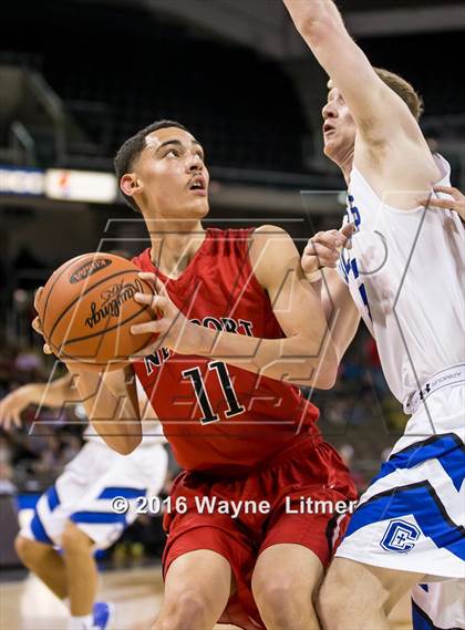 Thumbnail 2 in Newport vs Covington Catholic (Ninth Region Opening Round) photogallery.