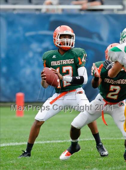 Thumbnail 3 in Providence Catholic vs. Morgan Park (Chicago Kickoff Classic) photogallery.