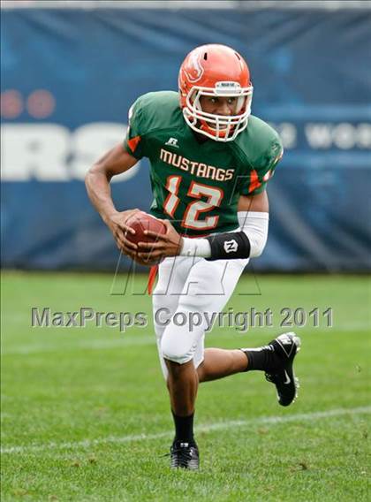 Thumbnail 2 in Providence Catholic vs. Morgan Park (Chicago Kickoff Classic) photogallery.