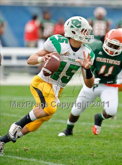 Thumbnail 2 in Providence Catholic vs. Morgan Park (Chicago Kickoff Classic) photogallery.