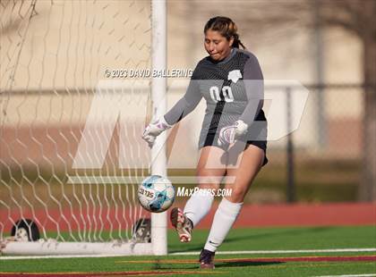 Thumbnail 1 in Bridgeport vs Bell (EMS-ISD X-Town Shootout) photogallery.