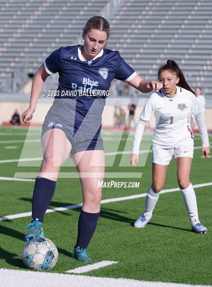 Thumbnail 3 in Bridgeport vs Bell (EMS-ISD X-Town Shootout) photogallery.