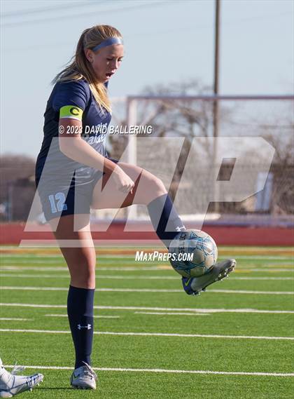 Thumbnail 2 in Bridgeport vs Bell (EMS-ISD X-Town Shootout) photogallery.