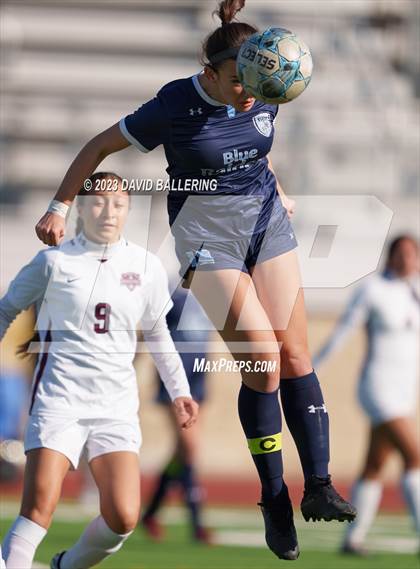 Thumbnail 1 in Bridgeport vs Bell (EMS-ISD X-Town Shootout) photogallery.
