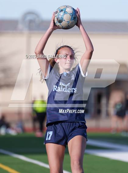 Thumbnail 2 in Bridgeport vs Bell (EMS-ISD X-Town Shootout) photogallery.