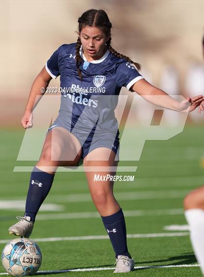 Thumbnail 1 in Bridgeport vs Bell (EMS-ISD X-Town Shootout) photogallery.