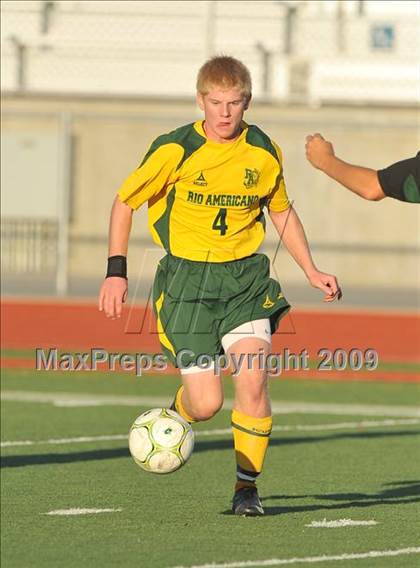 Thumbnail 3 in El Camino vs. Rio Americano (CIF SJS D3 Final) photogallery.