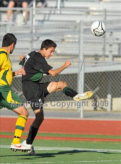 Thumbnail 3 in El Camino vs. Rio Americano (CIF SJS D3 Final) photogallery.