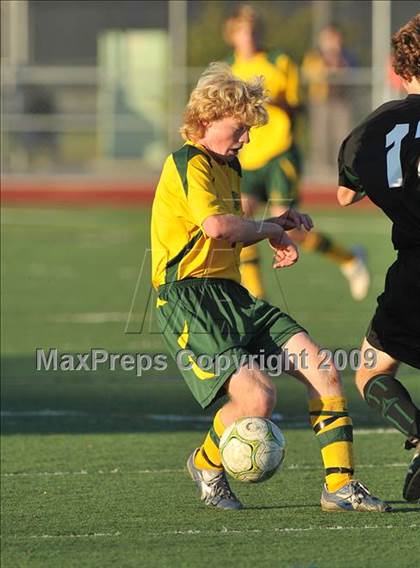 Thumbnail 2 in El Camino vs. Rio Americano (CIF SJS D3 Final) photogallery.