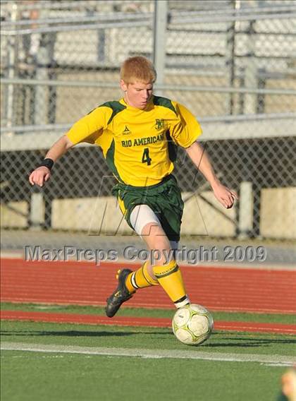 Thumbnail 2 in El Camino vs. Rio Americano (CIF SJS D3 Final) photogallery.