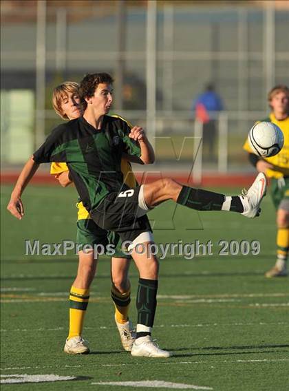 Thumbnail 2 in El Camino vs. Rio Americano (CIF SJS D3 Final) photogallery.