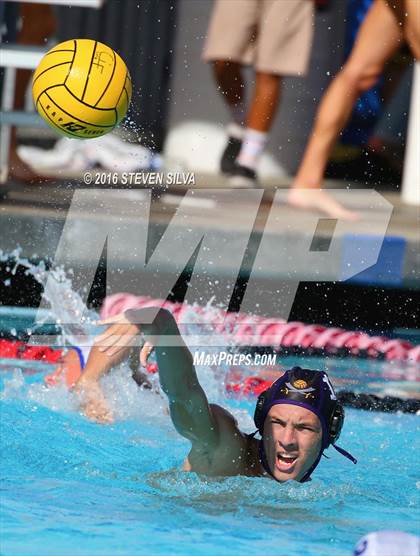 Thumbnail 2 in Clairemont vs. Santana (CIF SDS D2 Quarterfinal) photogallery.