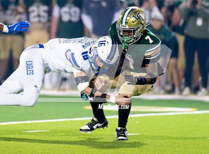 Thumbnail 2 in Lindale @ Little Cypress-Mauriceville (UIL Football 4A D1 Region 3 BI-District) photogallery.