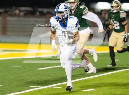 Thumbnail 3 in Lindale @ Little Cypress-Mauriceville (UIL Football 4A D1 Region 3 BI-District) photogallery.