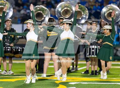 Thumbnail 2 in Lindale @ Little Cypress-Mauriceville (UIL Football 4A D1 Region 3 BI-District) photogallery.
