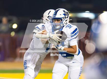 Thumbnail 2 in Lindale @ Little Cypress-Mauriceville (UIL Football 4A D1 Region 3 BI-District) photogallery.