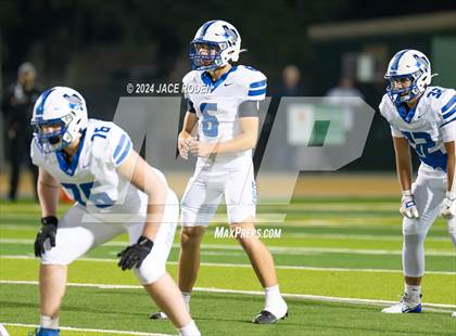 Thumbnail 3 in Lindale @ Little Cypress-Mauriceville (UIL Football 4A D1 Region 3 BI-District) photogallery.