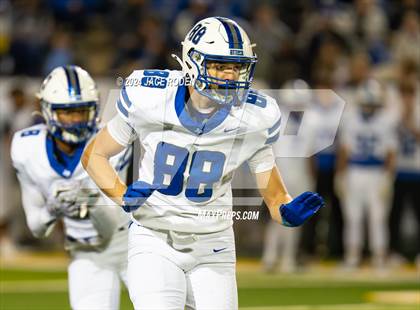 Thumbnail 3 in Lindale @ Little Cypress-Mauriceville (UIL Football 4A D1 Region 3 BI-District) photogallery.