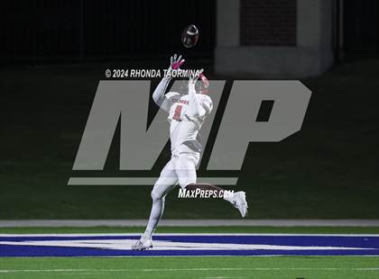 Thumbnail 1 in Needville vs. Kilgore (UIL Football 4A D1 Region III Area) photogallery.