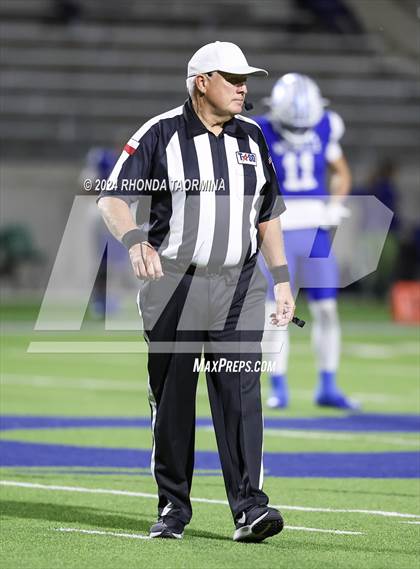 Thumbnail 2 in Needville vs. Kilgore (UIL Football 4A D1 Region III Area) photogallery.