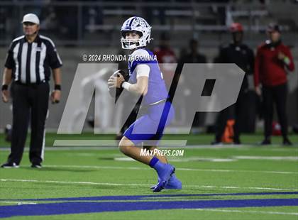 Thumbnail 1 in Needville vs. Kilgore (UIL Football 4A D1 Region III Area) photogallery.