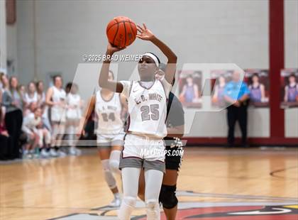 Thumbnail 2 in Istrouma vs E.D. White (D2 regional) photogallery.