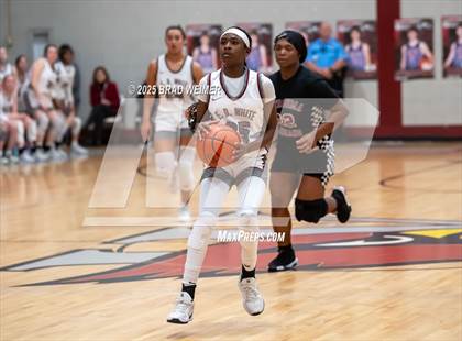 Thumbnail 1 in Istrouma vs E.D. White (D2 regional) photogallery.