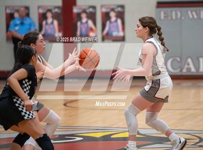 Thumbnail 1 in Istrouma vs E.D. White (D2 regional) photogallery.