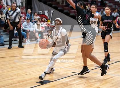Thumbnail 1 in Istrouma vs E.D. White (D2 regional) photogallery.