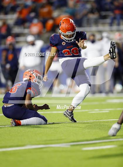 Thumbnail 3 in Sherman @ McKinney North photogallery.
