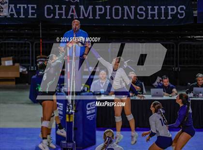 Thumbnail 1 in Benjamin Franklin vs. St. Thomas More (LHSAA Division I Final) photogallery.