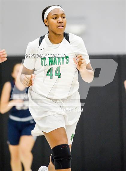 Thumbnail 1 in Perry vs. St. Mary's (Nike Tournament of Champions) photogallery.