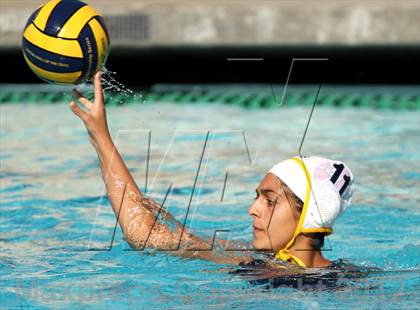 Thumbnail 2 in Clovis vs Leland (St. Francis Invitational) photogallery.