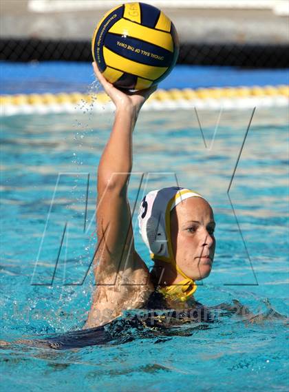 Thumbnail 1 in Clovis vs Leland (St. Francis Invitational) photogallery.