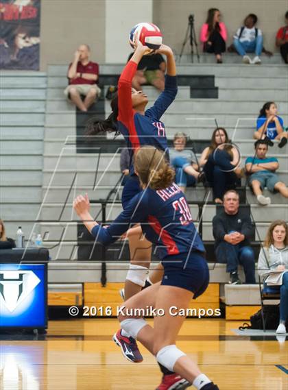 Thumbnail 1 in Allen @ Hebron photogallery.