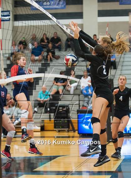 Thumbnail 1 in Allen @ Hebron photogallery.