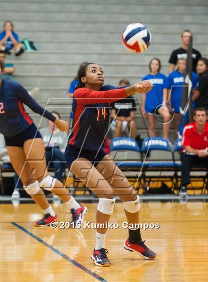 Thumbnail 3 in Allen @ Hebron photogallery.