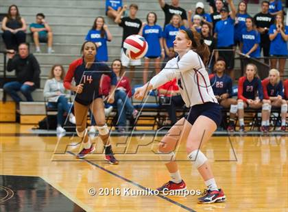 Thumbnail 1 in Allen @ Hebron photogallery.