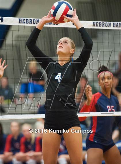 Thumbnail 1 in Allen @ Hebron photogallery.