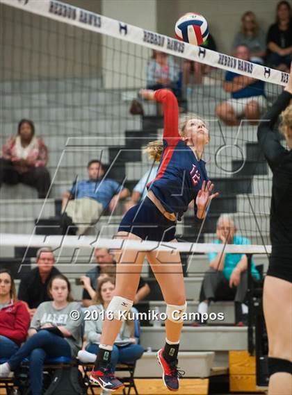 Thumbnail 2 in Allen @ Hebron photogallery.