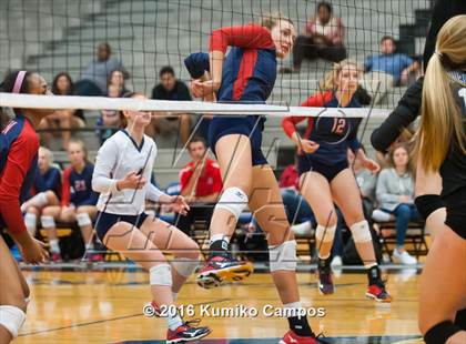 Thumbnail 1 in Allen @ Hebron photogallery.