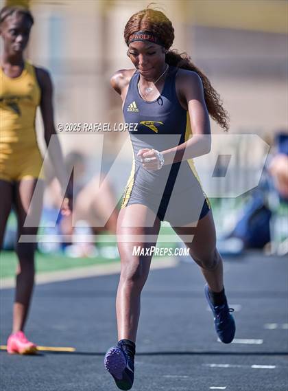 Thumbnail 1 in UIL 6A Track & Field Area 13&14 (High Jump) photogallery.