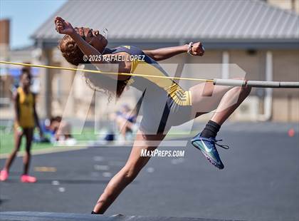 Thumbnail 2 in UIL 6A Track & Field Area 13&14 (High Jump) photogallery.