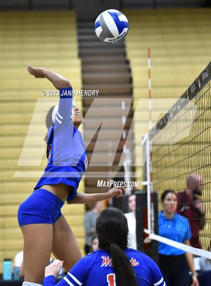 Thumbnail 1 in St. Ignatius College Preparatory @ Queen Creek (Durango Fall Classic) photogallery.